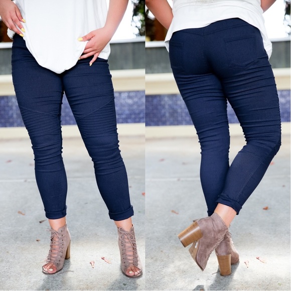 ✨LAST✨PLUS Navy Moto Leggings - Picture 3 of 4